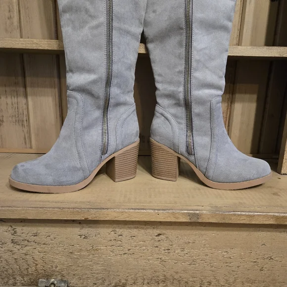Kohls Tall Heeled Boots Gray Womens Size 7 - Picture 11 of 13
